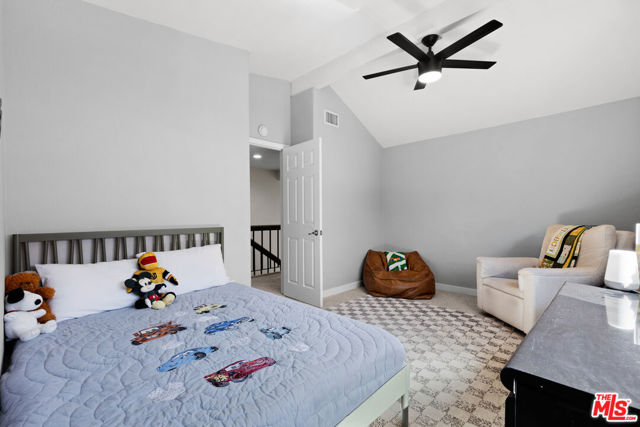 3059 Heather Drive, Fullerton CA: https://media.crmls.org/mediaz/ba9ba94d-11df-480d-9983-d63105845ed5.jpg