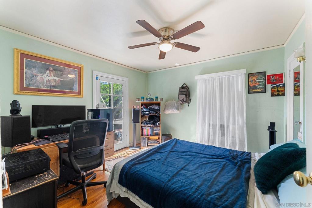 2327 Etiwanda Street - photo 12