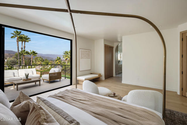 24005 Clarington Drive, West Hills CA: https://media.crmls.org/mediaz/ba9c5fcd-4aff-4eb3-8c2e-7f0776bb97ee.jpg