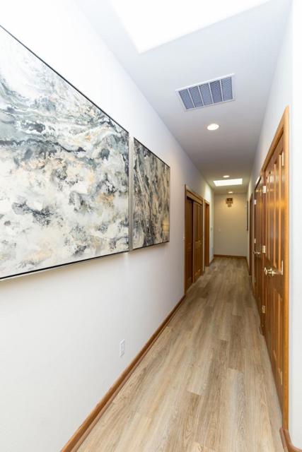 3375 Allred Lane, Soquel CA: https://media.crmls.org/mediaz/ba9d1129-479b-487d-a67d-8af470cd9c5d.jpg
