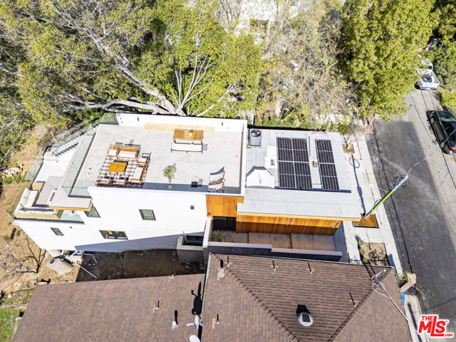 812 W Avenue 37, Los Angeles CA: https://media.crmls.org/mediaz/ba9d2e24-8355-49a2-847e-889e0c8b550f.jpg
