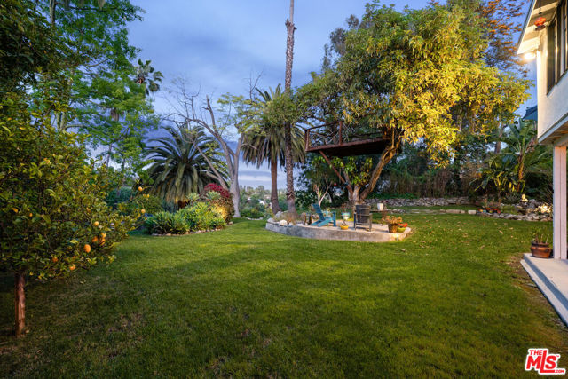 955 W Avenue 37, Los Angeles CA: https://media.crmls.org/mediaz/ba9d444d-fce1-4a1c-939f-0496f8239d7b.jpg