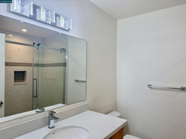 148 Lancaster Way, Vallejo CA: https://media.crmls.org/mediaz/ba9fc5ed-7a00-4e8e-8421-536f6a2b596d.jpg