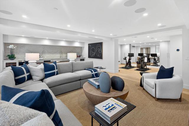 729 Chiltern Road, Hillsborough CA: https://media.crmls.org/mediaz/ba9ffb9c-d41d-4bdc-acd4-c0f60bd0c2a4.jpg