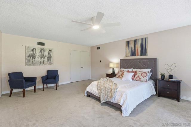 16120 Poderio Ct., Ramona CA: https://media.crmls.org/mediaz/baa02367-1f5d-46e8-a4a6-7a8b5ec5f5e7.jpg