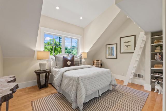 1666 Kensington Avenue, Los Altos CA: https://media.crmls.org/mediaz/baa41e6e-a1e8-411c-a436-e2696a51bce2.jpg