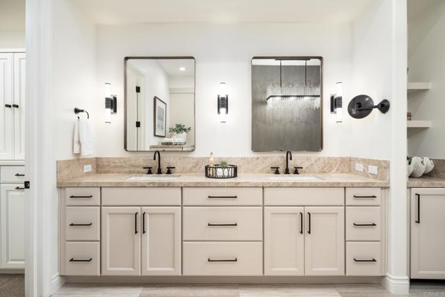 238 Date Ave, Carlsbad CA: https://media.crmls.org/mediaz/baa4a1e6-b535-495e-a110-66158ec180c6.jpg