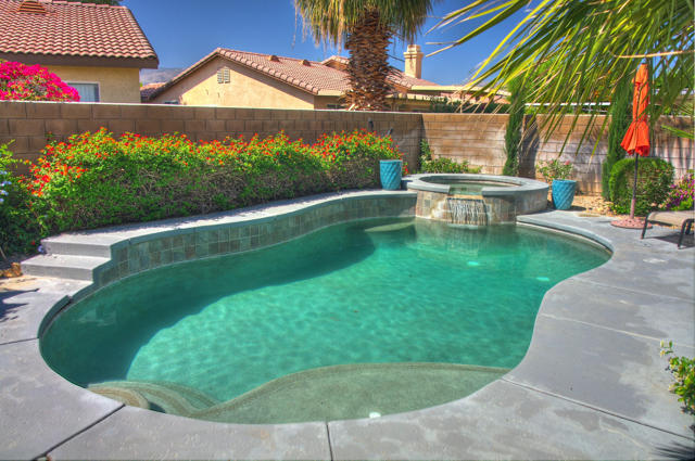 Image 12 of 22 For 81161 Las Colinas Avenue