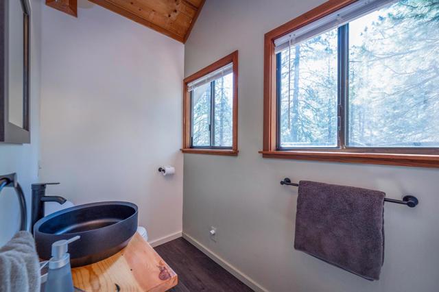 2491 El Dorado Drive, Arnold CA: https://media.crmls.org/mediaz/baa5458c-8d47-4f4a-8379-5d9fd80f320d.jpg