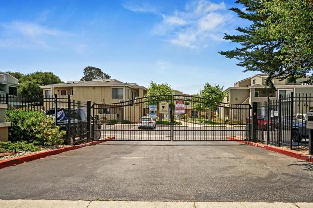 820 Casanova Avenue, Monterey CA: https://media.crmls.org/mediaz/baa5b559-af3e-4cec-a84a-17300531548b.jpg