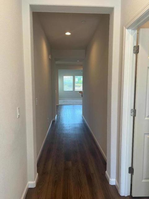 5005 King Place, Rohnert Park CA: https://media.crmls.org/mediaz/baa61be0-650f-4915-990c-2883248fc94f.jpg