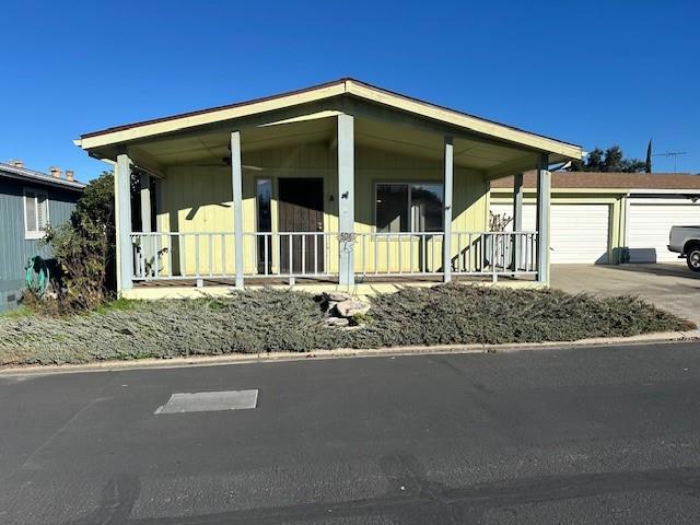 900 Old Stockton #506 Road, Oakdale CA: https://media.crmls.org/mediaz/baa670ca-5c8c-4464-a349-592d9fe7f45d.jpg