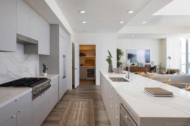 1011 Union Street, San Diego CA: https://media.crmls.org/mediaz/baa6b914-3974-4f0b-94e9-f229bdbeb78e.jpg
