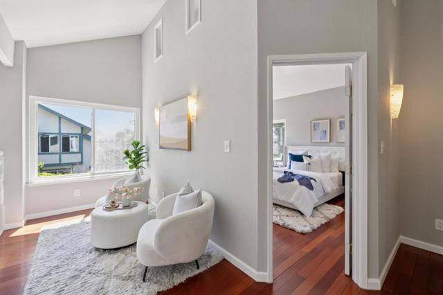 704 Prescott Lane, Foster City CA: https://media.crmls.org/mediaz/baa6f613-ace3-433a-8a6f-688fc032b5c0.jpg