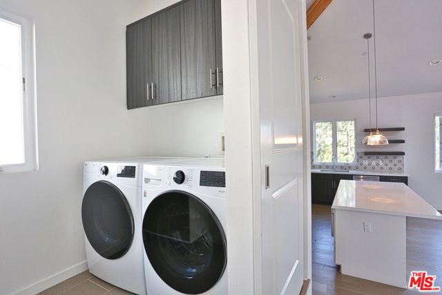 2068 Cerro Gordo Street, Los Angeles CA: https://media.crmls.org/mediaz/baa6fe92-1f4d-4a3a-b657-a3129a6a4798.jpg