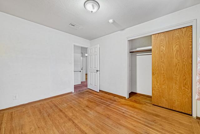 338 Copperfield Avenue, Hayward CA: https://media.crmls.org/mediaz/baa778a1-63e9-4bb6-b8e5-00ef9ded8f8e.jpg
