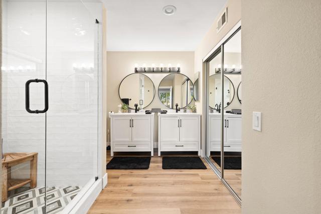 76431 Violet Circle, Palm Desert CA: https://media.crmls.org/mediaz/baa7b459-f8b6-4ab0-8bae-c897ae60a544.jpg