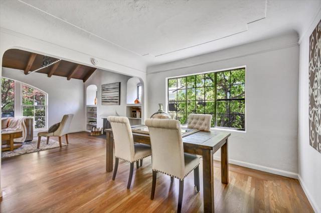 2268 Oberlin Street, Palo Alto CA: https://media.crmls.org/mediaz/baa820d3-050b-4d94-a71a-6d08c2fd0b27.jpg