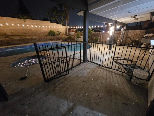 2705 Puder Street, Bakersfield CA: https://media.crmls.org/mediaz/baa85f3e-fe5f-4abb-9e8a-5ecf68fd581a.jpg