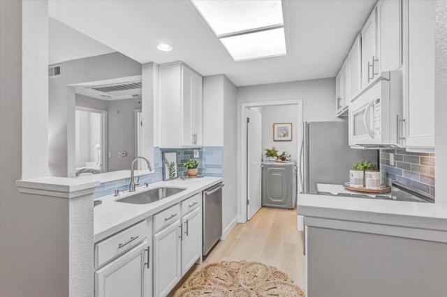 602 Arcadia Terrace, Sunnyvale CA: https://media.crmls.org/mediaz/baa8f7d3-90c1-4efb-9fb5-716a1871c9a7.jpg