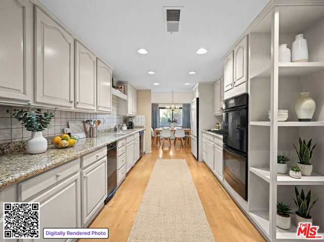 1622 Michael Lane, Pacific Palisades CA: https://media.crmls.org/mediaz/baa94fc1-a195-4523-9145-aa9a83864f17.jpg