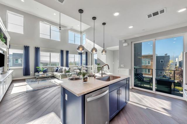 111 Llano De Los Robles Avenue, San Jose CA: https://media.crmls.org/mediaz/baa963fc-917b-445d-8d6c-1c56efbac10a.jpg
