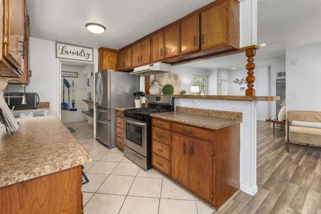 642 Carlsbad St., Spring Valley CA: https://media.crmls.org/mediaz/baa9dbfc-571d-4af2-9871-89a7b3629071.jpg