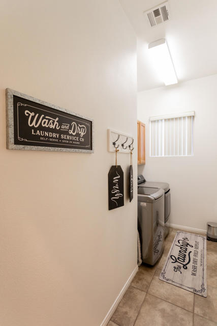 48305 Pic Way, Indio CA: https://media.crmls.org/mediaz/baaaf074-ecc0-4fe7-bc28-94aa5e92c02e.jpg