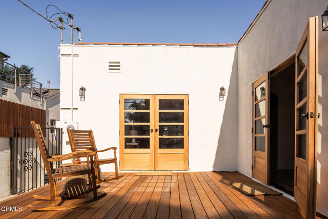Detail Gallery Image 36 of 45 For 2917 Hillcrest Dr, Los Angeles,  CA 90016 - 4 Beds | 3 Baths