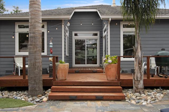 422 Montecito Avenue, El Granada CA: https://media.crmls.org/mediaz/baabaeb4-54ed-46e0-87fb-d7bb2eb8a7e8.jpg