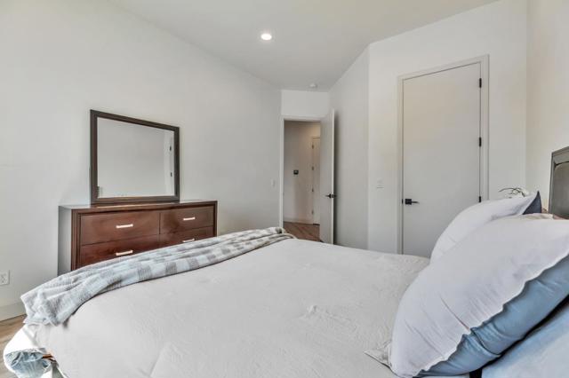 10055 Foothill Avenue, Gilroy CA: https://media.crmls.org/mediaz/baabf7aa-300b-414f-ad96-8082bf3a6c58.jpg