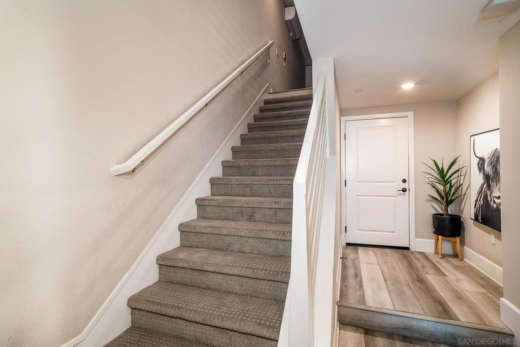 807 Santa Barbara Pl - photo 9