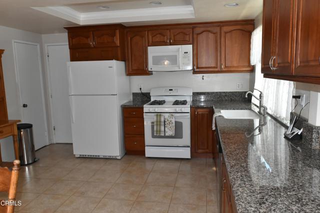 1101 Novato Drive, Oxnard CA: https://media.crmls.org/mediaz/baafa2fb-75c5-4cee-8ef7-278bf5bedd16.jpg