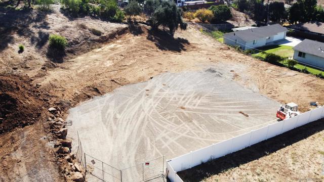 0 Echo Dr, La Mesa CA: https://media.crmls.org/mediaz/baafb98f-6e54-4e84-8066-1c9fd2b7bd0b.jpg