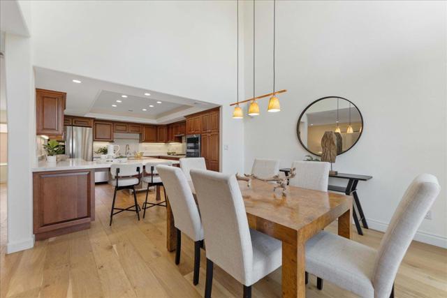 115 El Pinar, Los Gatos CA: https://media.crmls.org/mediaz/bab23116-587a-4557-adcb-019bd71ca016.jpg