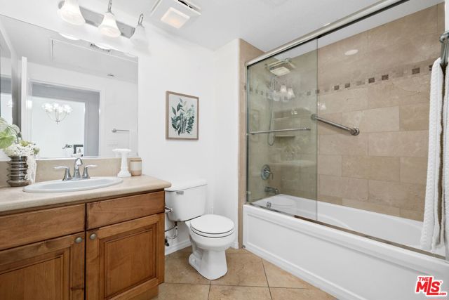 2750 Artesia Boulevard, Redondo Beach, California 90278, 2 Bedroom Bedrooms, 0 ,1 BathroomBathrooms,Residential,For Sale,Artesia,0,26992733