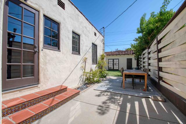 Detail Gallery Image 41 of 50 For 1014 Stearns Dr, Los Angeles,  CA 90035 - 3 Beds | 3 Baths