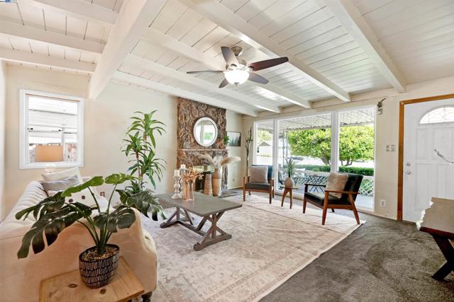 745 Wasatch Dr, Fremont CA: https://media.crmls.org/mediaz/bab36b6e-faac-4597-b79a-612fdb0abf87.jpg