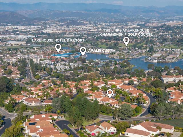 1349 Via Firenze, San Marcos CA: https://media.crmls.org/mediaz/bab383d8-7df5-4d3c-93c2-835c548dbec4.jpg