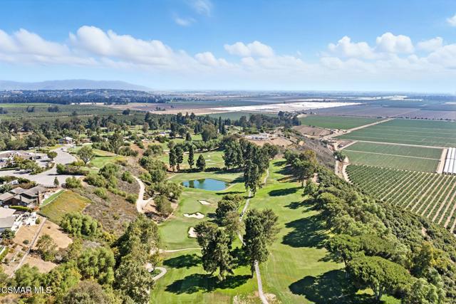 4787 Clubhouse Drive, Somis CA: https://media.crmls.org/mediaz/bab401e3-9ca8-4917-9607-09060f473146.jpg