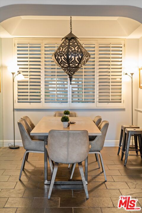 8455 Fountain Avenue, West Hollywood CA: https://media.crmls.org/mediaz/bab59d45-ba9f-44de-a495-0fe4009640a2.jpg