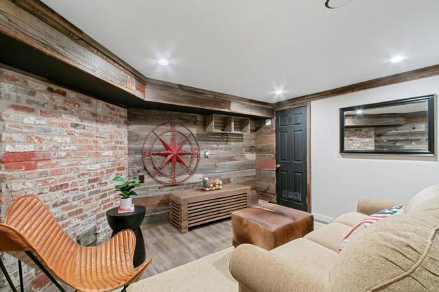 352 Oakview Drive, San Carlos CA: https://media.crmls.org/mediaz/bab60534-1b85-495a-97b4-e020eac3f85e.jpg