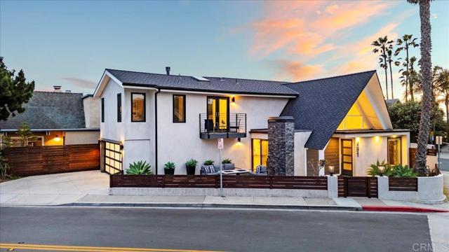 491 Prospect Street, Newport Beach CA: https://media.crmls.org/mediaz/bab7517a-9938-44eb-aa38-cbb596efde9a.jpg