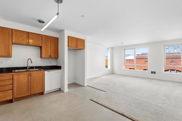 888 7th Street, San Francisco CA: https://media.crmls.org/mediaz/bab79b5e-bc35-486c-867d-566a8dba1196.jpg