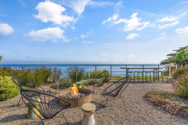 4140 Opal Cliff Drive, Santa Cruz CA: https://media.crmls.org/mediaz/bab85a60-61fc-4973-a44d-57925e07e0f5.jpg
