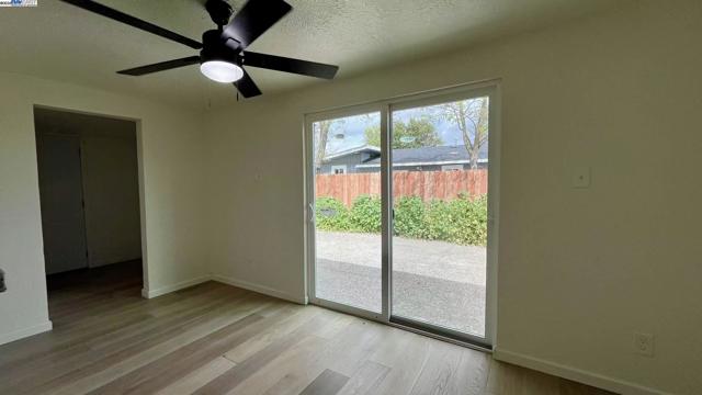 2441 John St, Stockton CA: https://media.crmls.org/mediaz/baba7441-5ff9-4400-8062-d103a0040ff4.jpg