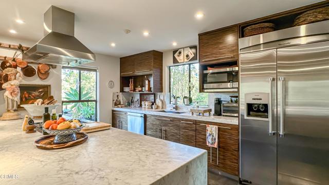 Detail Gallery Image 12 of 38 For 1344 Marianna Rd, Pasadena,  CA 91105 - 4 Beds | 3/1 Baths