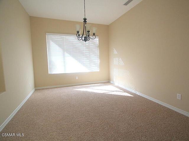 276 Chantilly Circle, Simi Valley CA: https://media.crmls.org/mediaz/babca748-4956-4dd0-9df4-c24a5da71a6a.jpg