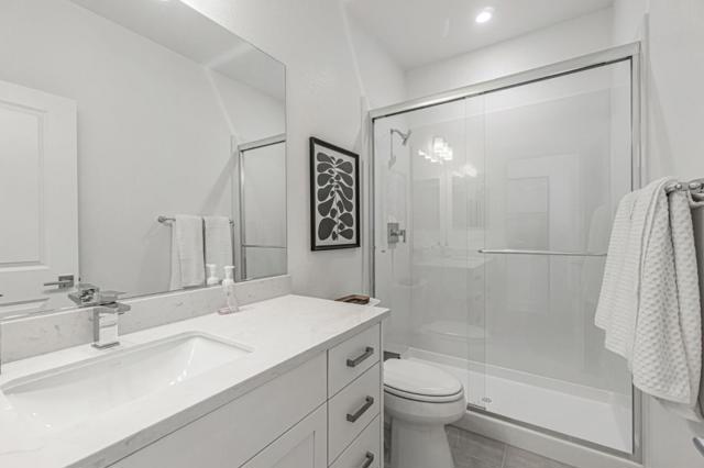 146 Oak Circle, Walnut Creek CA: https://media.crmls.org/mediaz/babd36bf-37ba-400f-ab6c-ca57d3b6f6f2.jpg