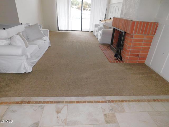 Detail Gallery Image 4 of 15 For 2325 Kingsbridge Ln, Oxnard,  CA 93035 - 3 Beds | 2/1 Baths